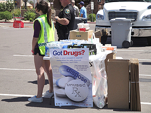 Glendale, AZ Police Department collection site featured a drive-thru along with shredding services.